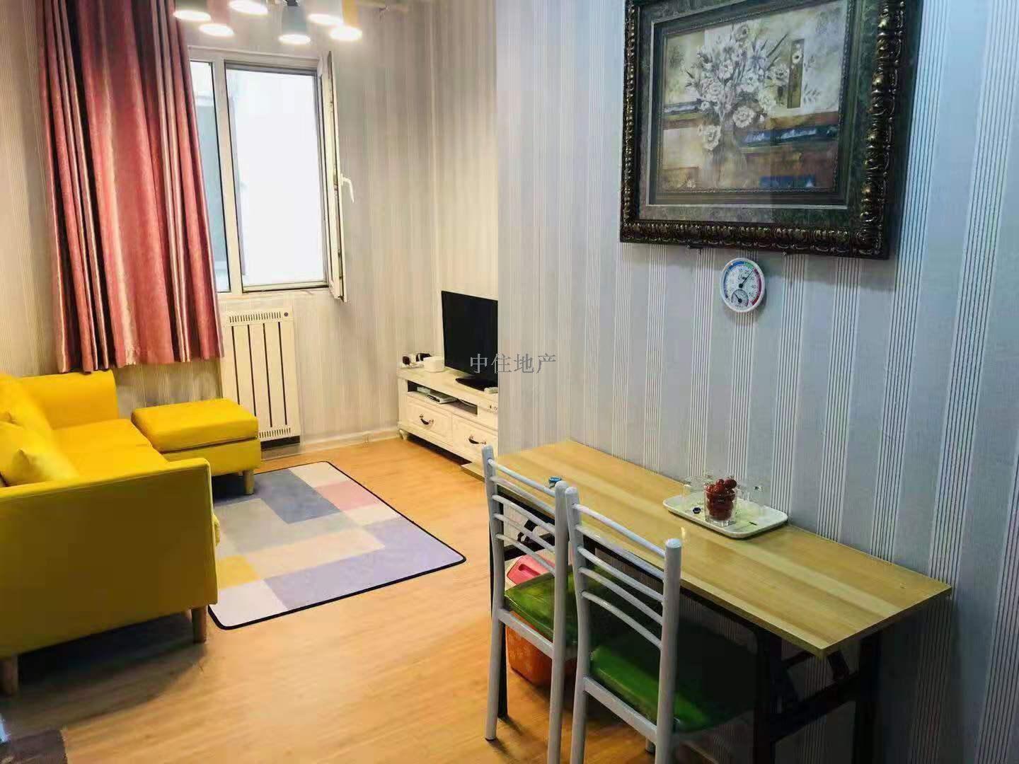 万达鸿景苑